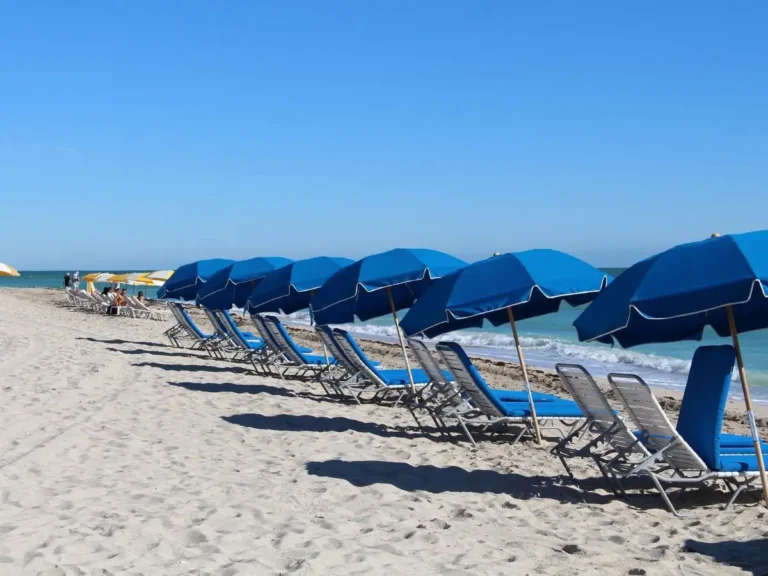 10 Best Beaches in Florida for Couples